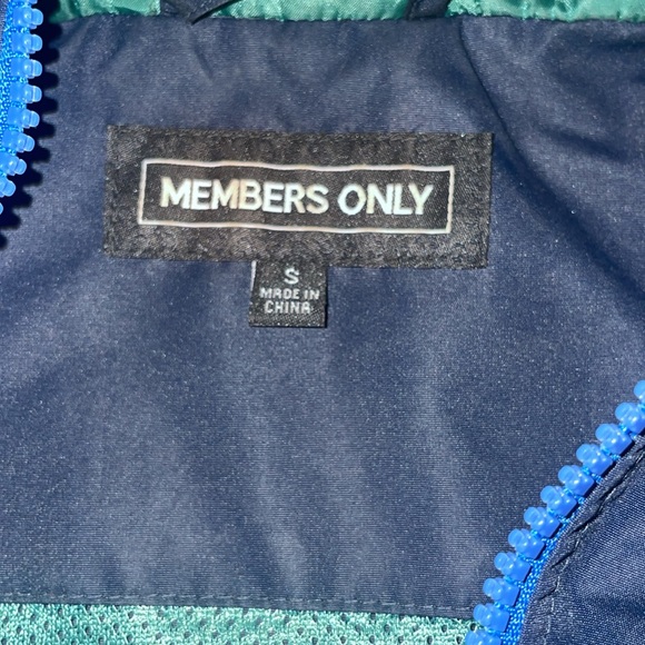 Members Only Mens S ColorBlock Cheveron Popover Pullover Windbreaker Jacket - Picture 2 of 3